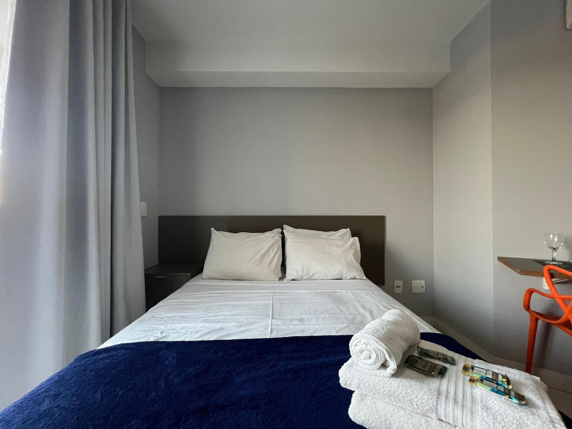 Mh 50213 - Estudio Completo Expo Center Wf/ac/vg Apartamento *